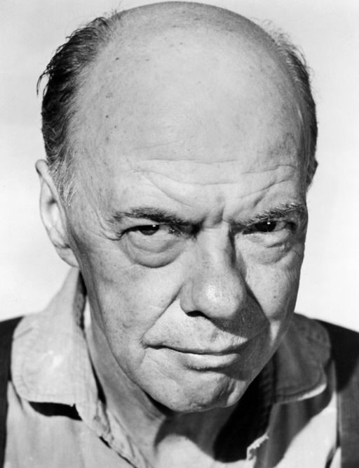 Photo of actor Russell Collins