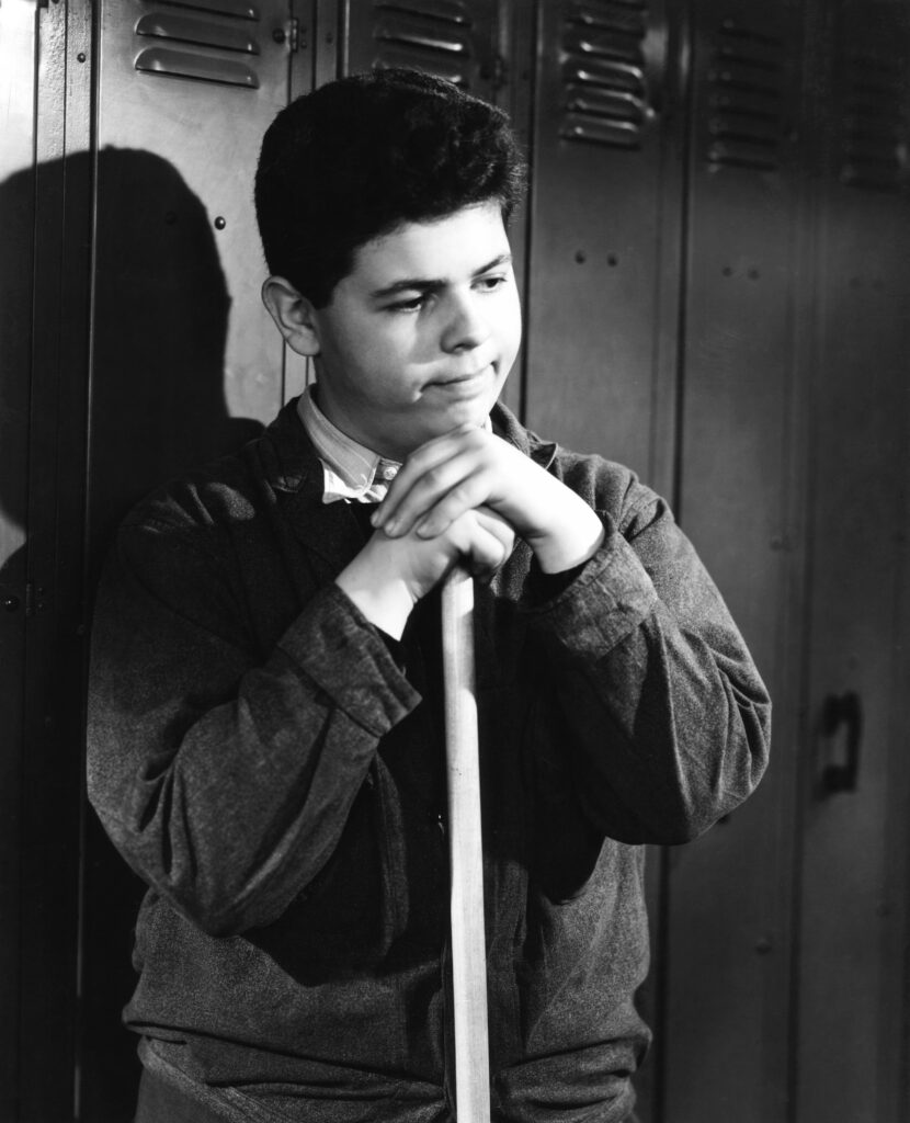 Still of actor Alvin Greeman from Miracle on 34th Street